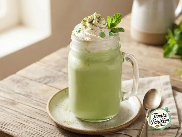 Ev Yapımı Vegan Yonca Milkshake'i Tarifi