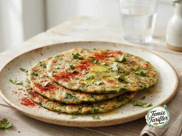 Evde Yapabileceğiniz Lezzetli Ispanaklı Paratha Tarifi
