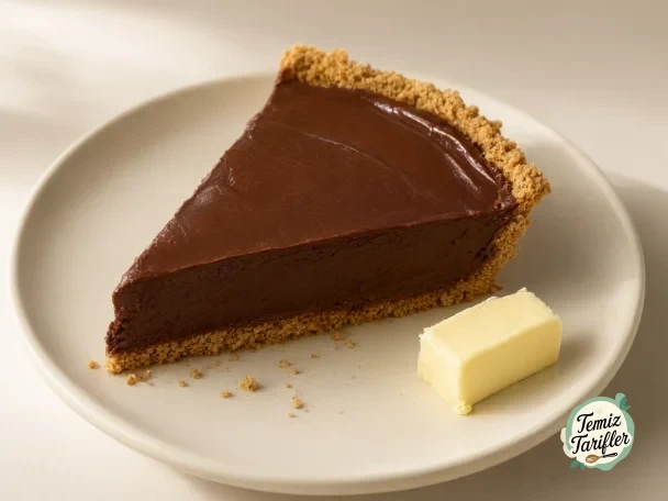 Kolay ve İpeksi Glutensiz Çikolatalı Kremalı Turta Tarifi