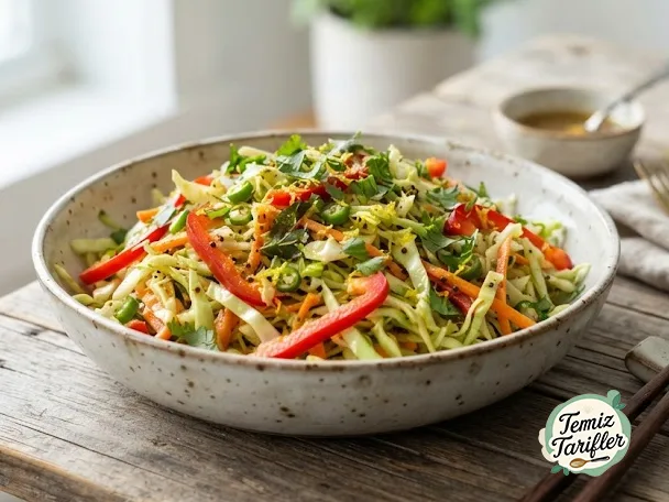 Lezzet Dolu Sambharo (Hint Baharatlı Lahana Salatası) Tarifi