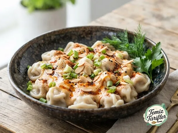 Lezzetli Vegan Mantı Kaseleri ve Badem Miso Sosu Tarifi