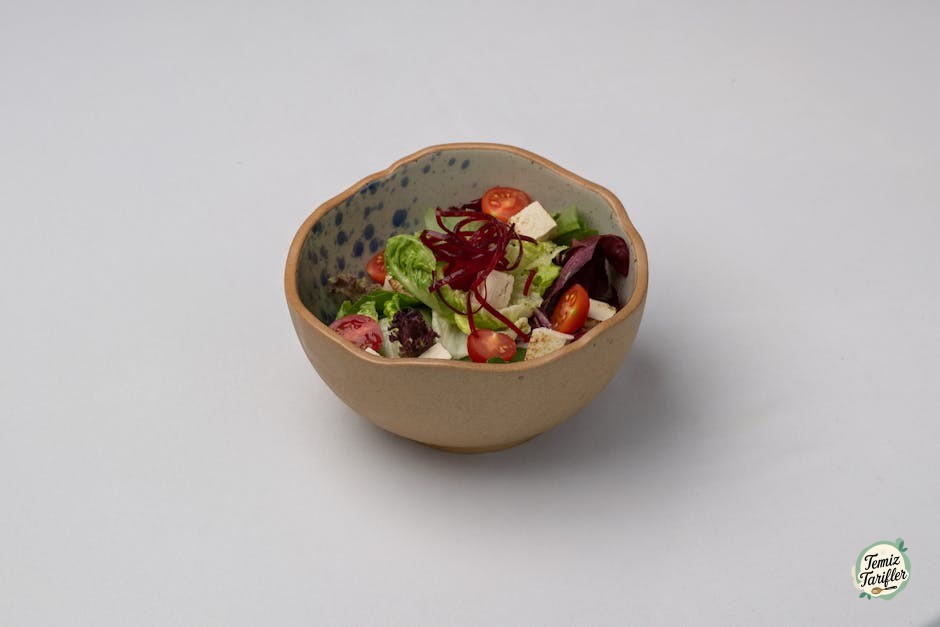 Pruébalo y Enamórate: Ensalada de Col y Manzana con Aderezo de Dijon