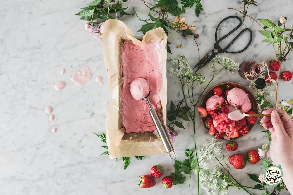 Homemade Vegan Strawberry Ice Cream | Clean Recipes